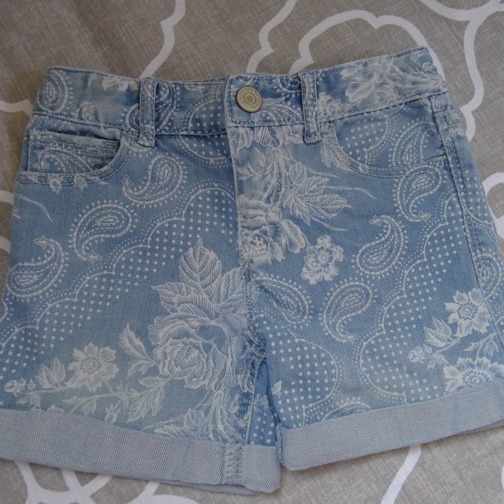 Gap Kids Girls Floral Denim Shorts